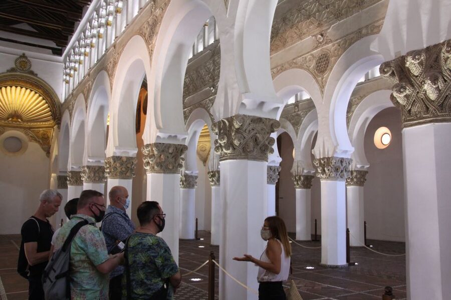 Madrid: Full-Day Guided Tour of Toledo with Cathedral Visit - What to bring, and small logistics that help your day
