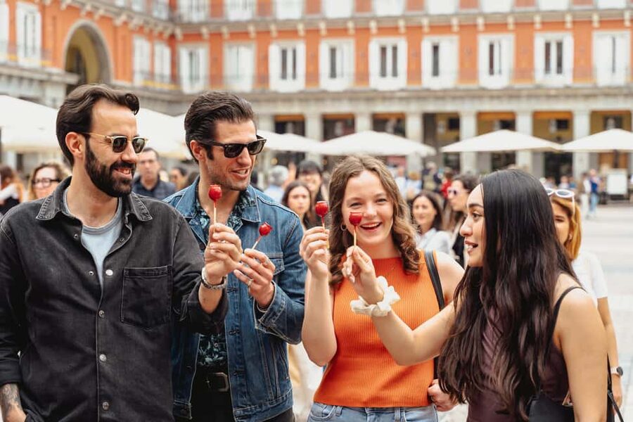 Madrid Guided Food Tour with Tapas and Spanish Wine - Key things to know before you go