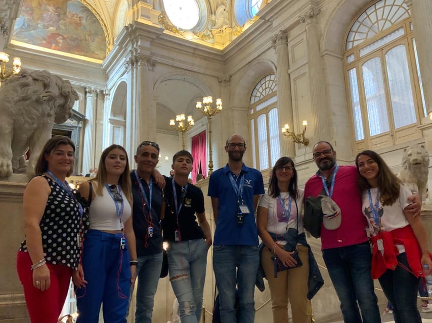Madrid: Guided Tour of the Royal Palace with Fast Access - Meeting your guide at Álvaro de Bazan (and why it matters)