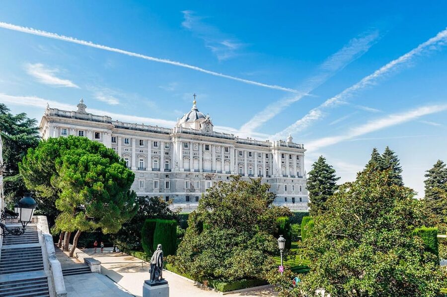 Madrid: Guided Tour of the Royal Palace with Fast Access - What you actually do in 1.5 hours (and what you should not expect)