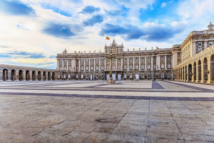 Madrid: Guided Tour of the Royal Palace with Fast Access - Budget and value: is $28 a bargain here?