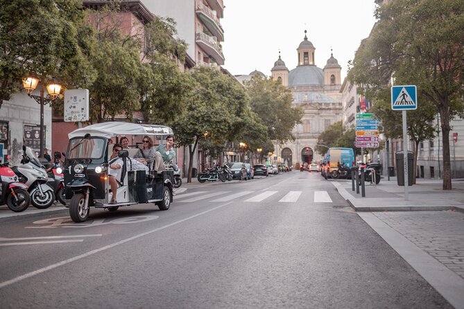 Madrid Historical Tour with Local Guide in Eco Tuk Tuk Private - Gods, Stadium Pride, and Two Iconic Squares: Plaza del Dios del Mar and Cibeles