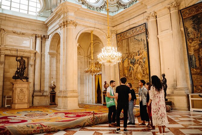 Madrid in a Day Tour:Royal Palace, Historic Center & Prado Museum - Guides who turn art and monarchy into real stories