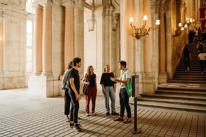 Madrid in a Day Tour:Royal Palace, Historic Center & Prado Museum - Group size, English, and how much interaction you can expect