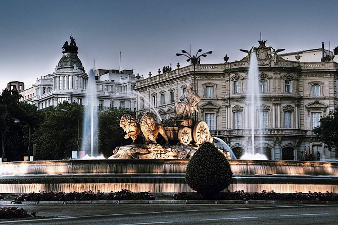 Madrid Old City Guided Exclusive Guided Walking Tour - Royal Palace of Madrid start: impressive, but the ticket is on you