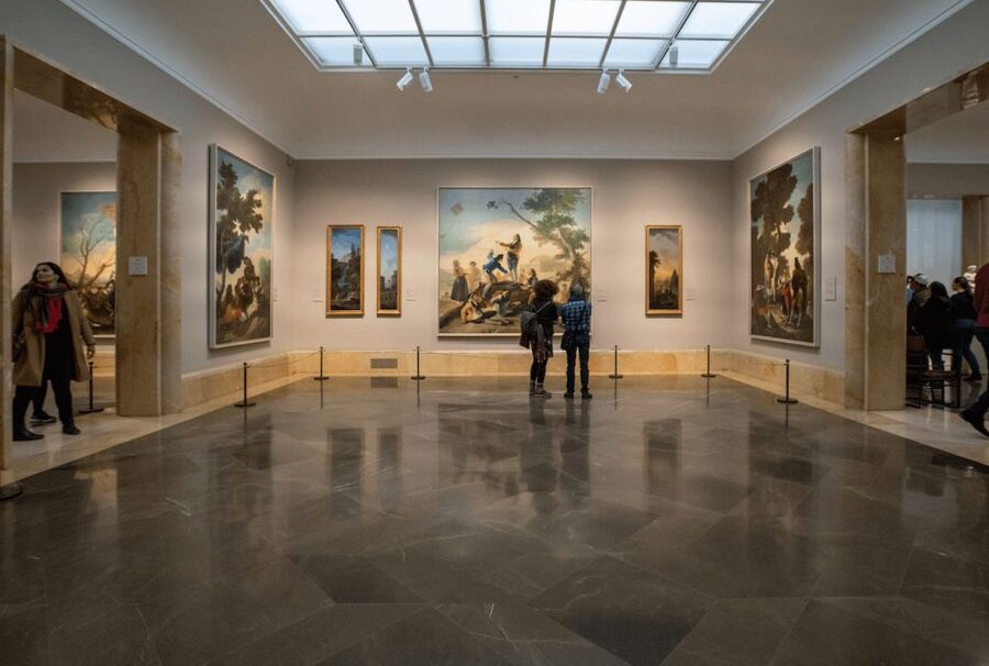 Madrid: Prado Museum Masterpieces Tour with Entry Ticket - Meeting at Goya and Getting Oriented Fast