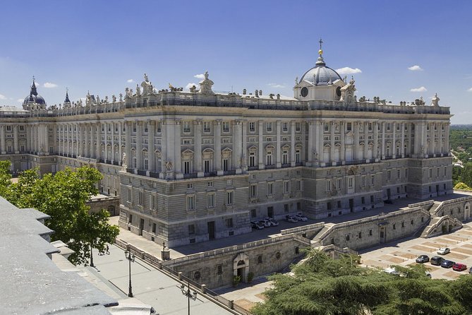 Madrid: Royal Palace Expert Guided Tour with Optional Tapas - Who This Tour Fits Best (and Who Should Plan Differently)