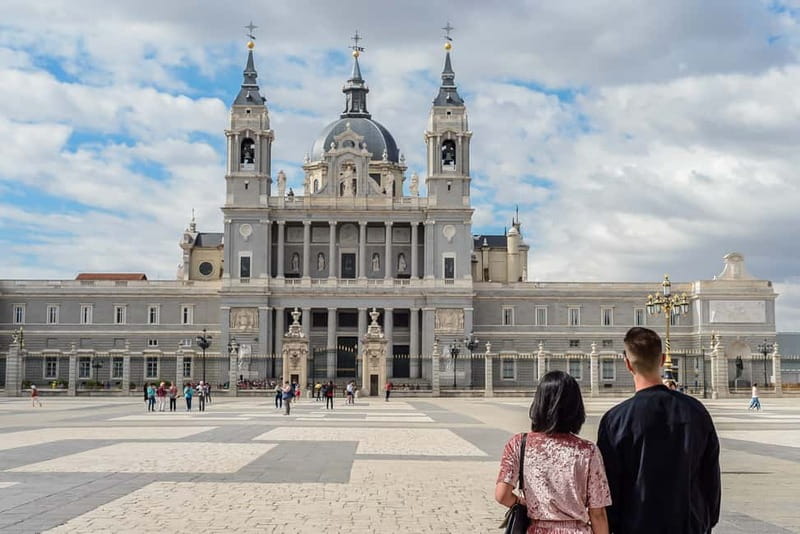 Madrid: Royal Palace Expert Guided Tour with Skip-the-Line - Skip-the-Line Entry: Helpful, Not Magic