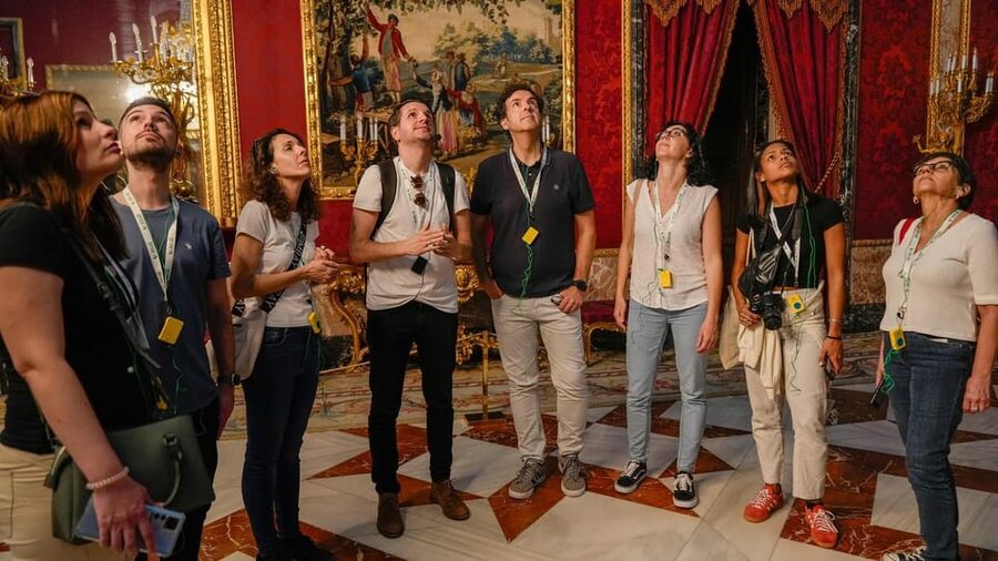 Madrid: Royal Palace Guided Tour with Entry Ticket - Guides and headsets: why Celia, Silvia, Beatrice, and others get praised