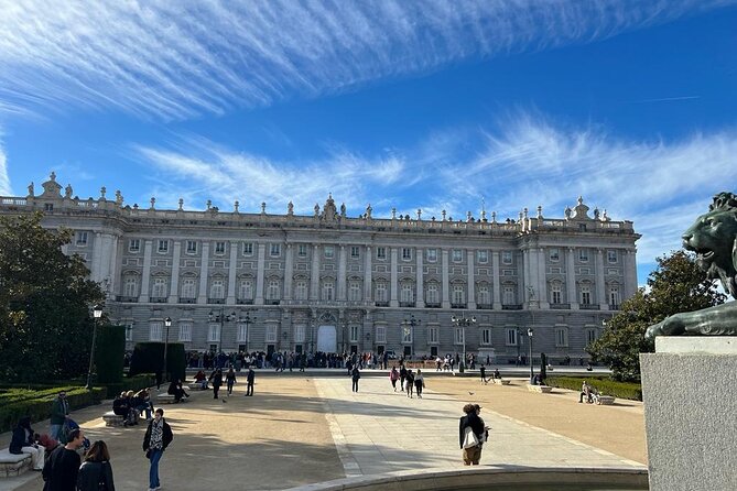 Madrid: Royal Palace Guided Tour with Skip the Line Ticket - Stop 1: the Royal Palace rooms, stories, and the “why” behind the grandeur