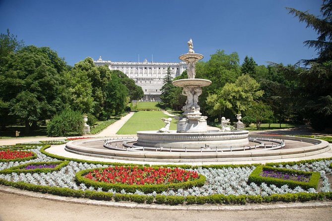 Madrid Royal Palace Professional Guided Tour with Skip the Line - The palace design story you’ll actually remember