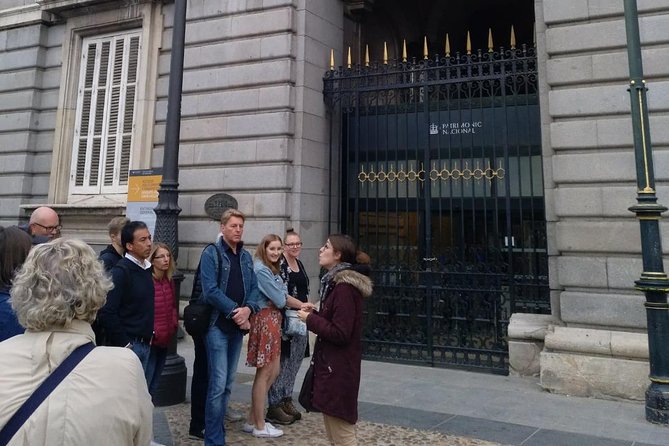 Madrid Royal Palace Professional Guided Tour with Skip the Line - Royal Armory: shields, armor, and weapons with context