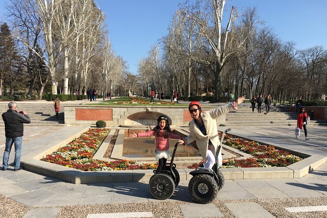 Madrid Segway Private Tour in Retiro Park - Stop 3: Estanque Grande del Retiro, the Lake and Alfonso XII’s Monument