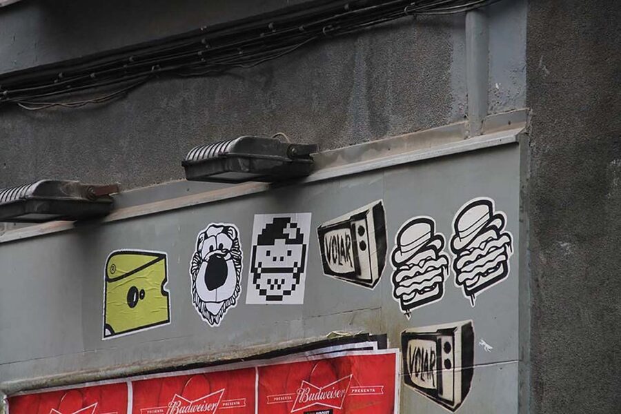 Madrid: Street Art Tour with Local Graffiti Hunter - First stop: how the meeting point sets the tone
