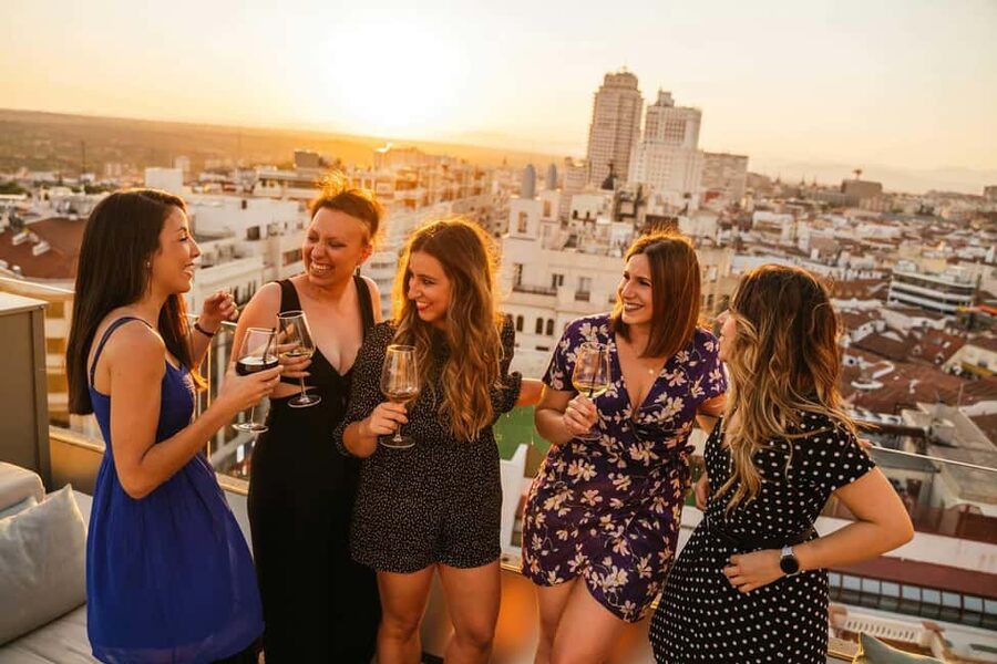 Madrid: Tapas & Wine Tour with Visit to a Rooftop - Key highlights you should care about