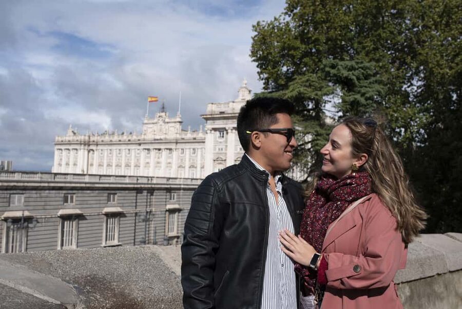 "Madrid: The Panoramic Vistas Tour" - From Las Letras to Plaza de Santa Ana, your quick plan-for-tomorrow payoff