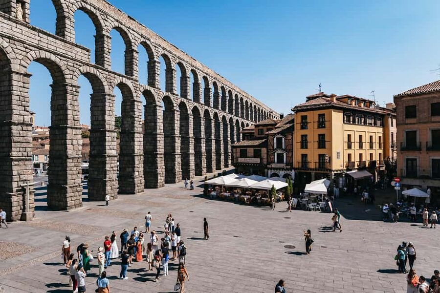 Madrid: Toledo & Segovia Tour w/ Cathedral, Alcazar & Lunch - Toledo and Segovia from Madrid, what you’re really buying