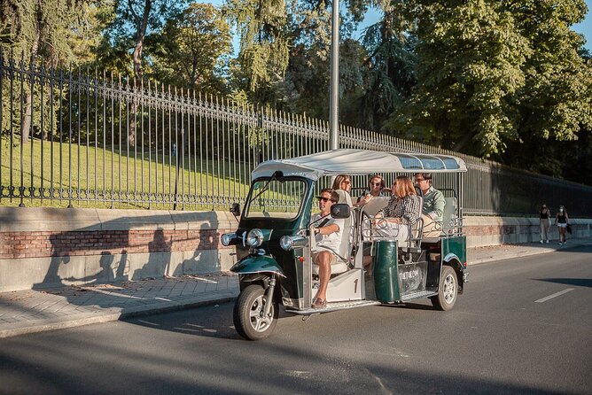Madrid Welcome Tour with Local Guide in Eco Tuk Tuk Private - Should you book it? My straight take