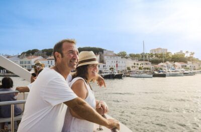 Mahon: Harbor Boat Tour with Underwater Viewing & Commentary
