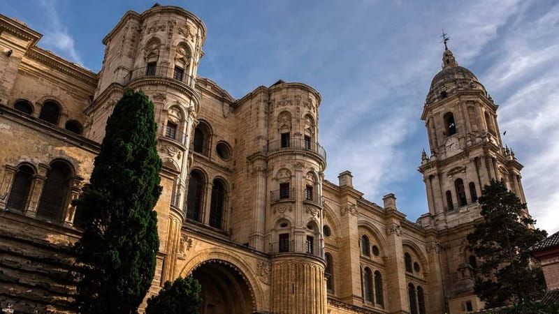 Málaga: 2-Hour Historical Center & Cathedral Tour - Starting at the Glass Pyramid by the Roman Theatre