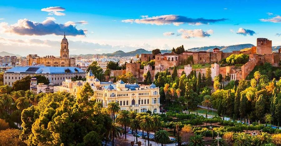 Málaga: Cathedral, Alcazaba, Roman Theater Walking Tour - Starting at Plaza de La Marina, Then Straight Into the Cathedral
