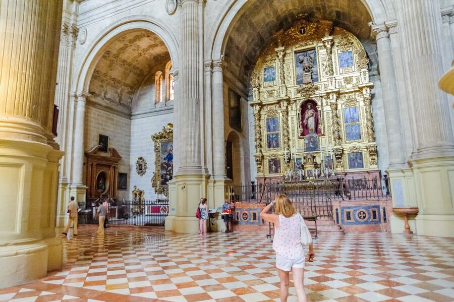 Malaga: City Sightseeing Hop-On Hop-Off Bus Tour - Museum and Ticket Choices: Iconic vs Essential Without Guesswork
