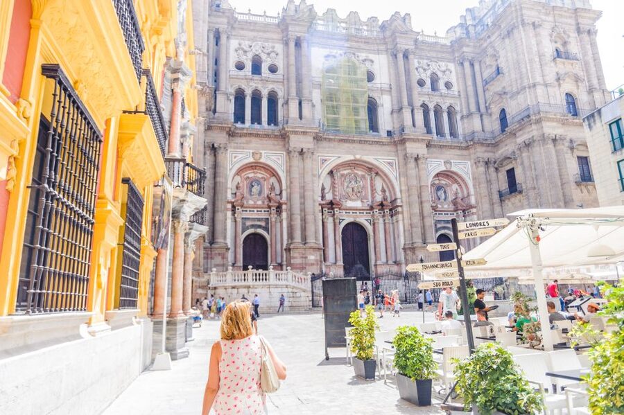Malaga: City Sightseeing Hop-On Hop-Off Bus Tour - Picasso, La Merquita, and the Cathedral Nickname That Teaches You to Look