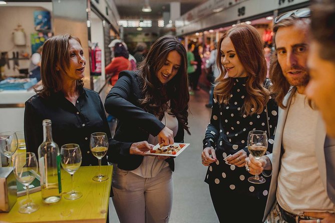 Málaga Evening Tapas Crawl Tour by Food Lover Tour - Key highlights you will feel immediately