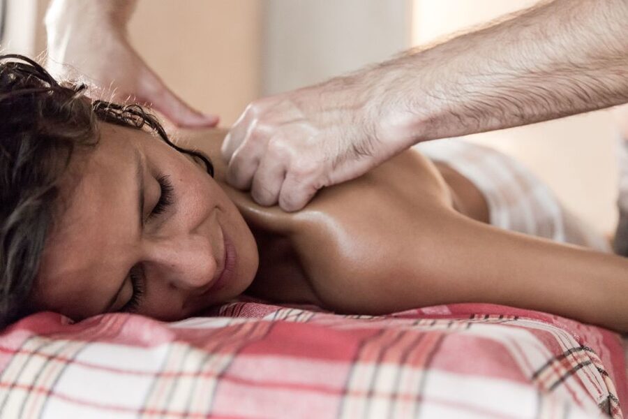 Malaga: Hammam Al Ándalus Entry Ticket with Massage - Key highlights you will actually feel