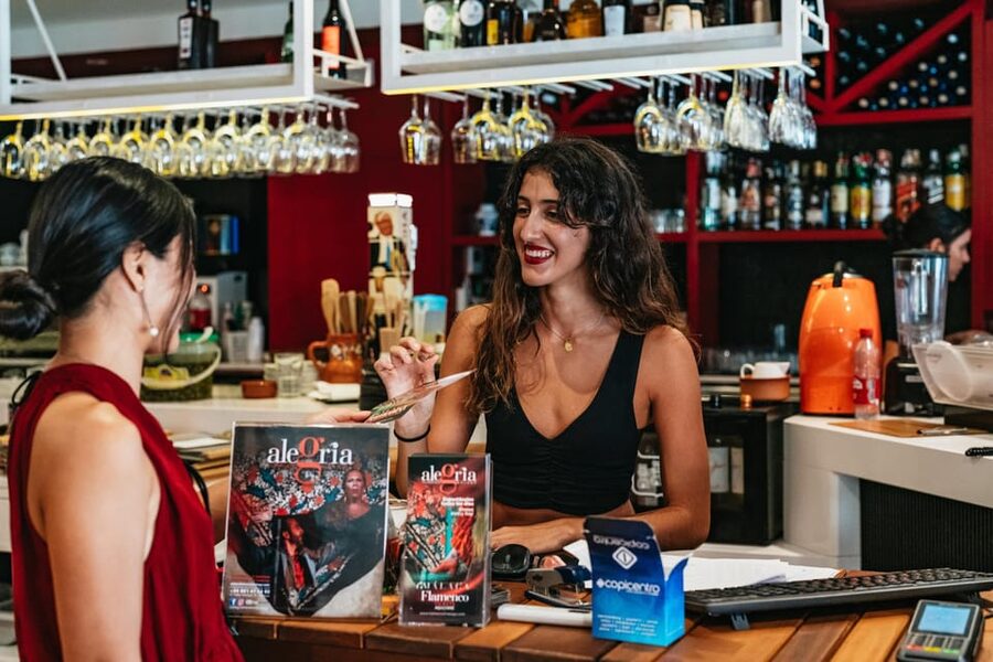 Málaga: Live Flamenco Show at Flamenco Alegría - Key things to know before you go