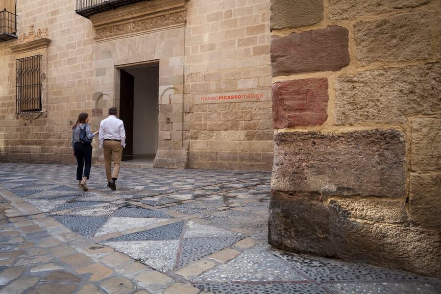 Málaga: Museo Picasso Málaga Entry Ticket - Price and value: why $15 can feel fair here