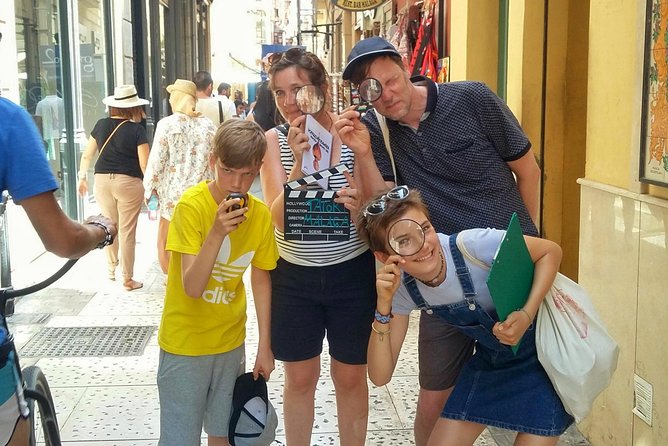 Málaga: Private Sightseeing Treasure Hunt - Carmen Thyssen and the market, culture plus a real taste of Málaga