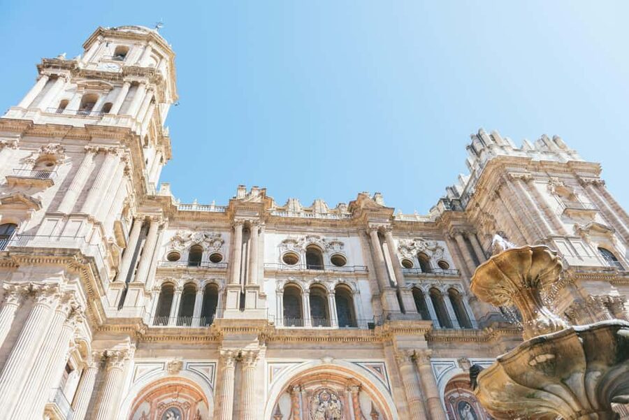 Málaga: Roman Theatre and Alcazaba Guided Tour - Who this Málaga tour fits best