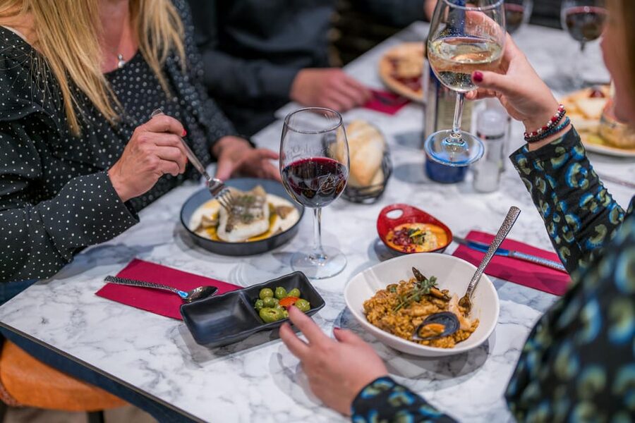 Malaga: Show and Food at Alegría Flamenco and Restaurant - Key things I’d zero in on