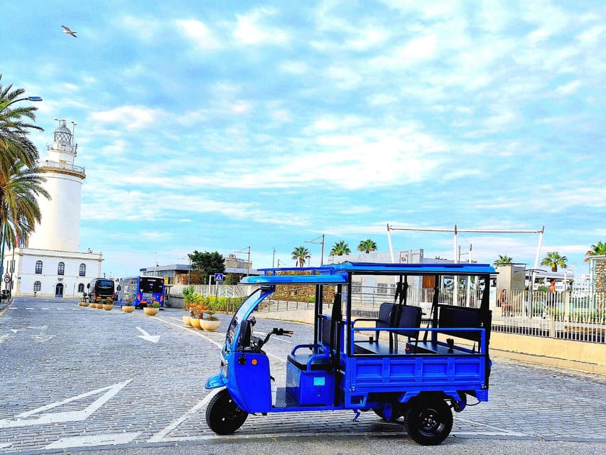 Malaga: Tuk tuk tour - Key highlights at a glance