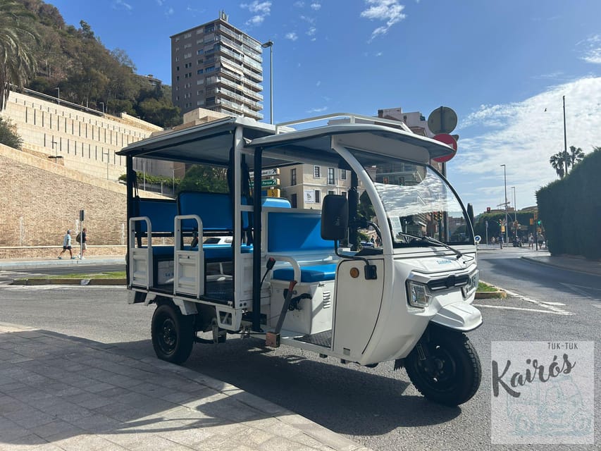 Malaga: Tuk tuk tour - The seaside-to-viewpoint stretch: La Malagueta, beaches, and Gibralfaro