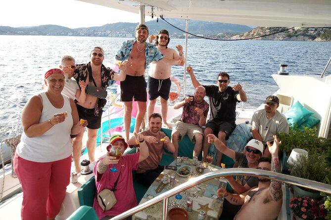 Mallorca Catamaran Small Group Cruise with Tapas 4-hours - Value check: $131.81 for tapas plus gear plus time on the water