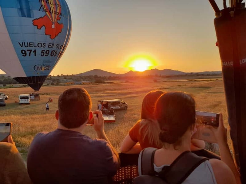 Mallorca: Hot Air Balloon Flight with Private Options - Private balloon or shared group: choosing your vibe