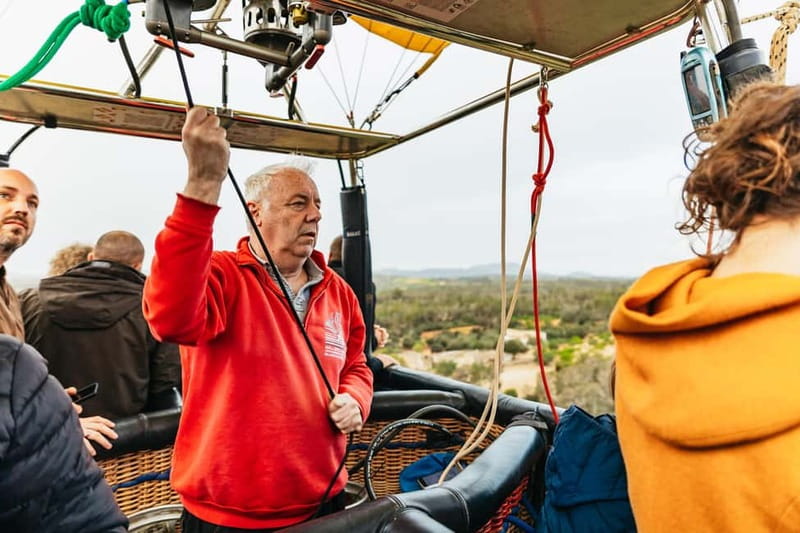 Mallorca: Hot Air Balloon Flight with Private Options - What you actually get for about $218