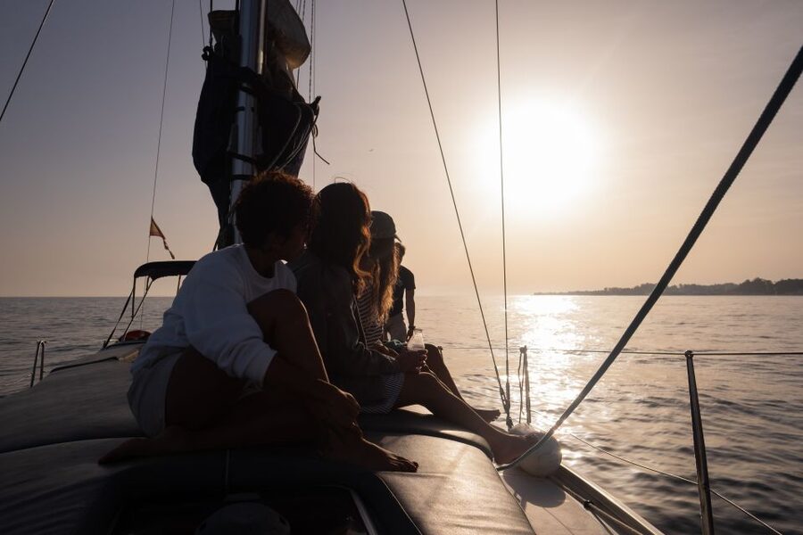 Marbella: Sailing & Dolphin Watching with Snacks and Drinks - Meeting at Puerto Banús, then straight onto the sail