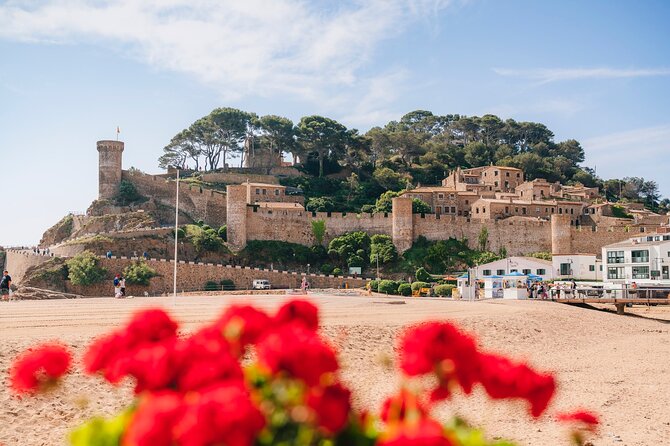 Montserrat, Girona & Costa Brava Guided Day Trip from Barcelona - Tossa de Mar on the Costa Brava: Coves, Sea Air, and Quick Exploration