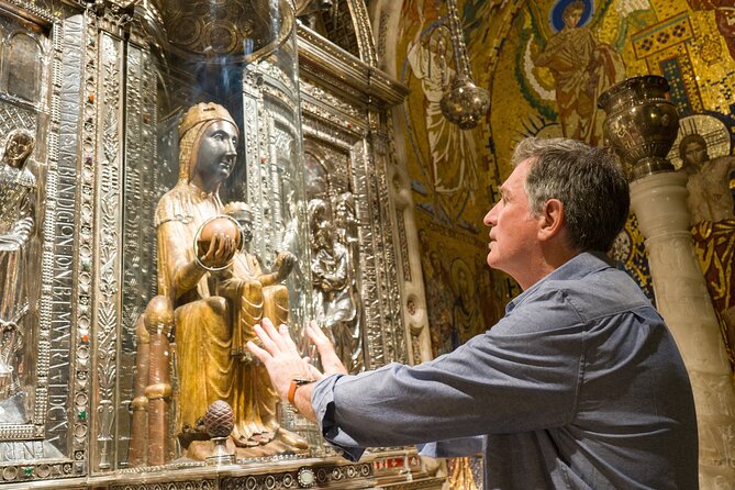 Montserrat Monastery Half Day Experience from Barcelona - The basilica highlight: what to expect when la Moreneta is right there