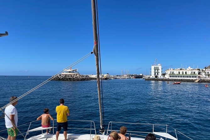 Morning cruise - The Boat and Crew Experience: Small Details That Change the Day