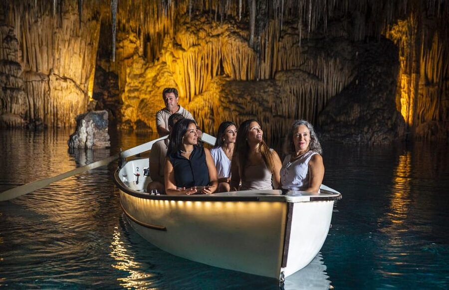 Palma: Caves of Drach Entrance, Music Concert, and Boat Trip - Getting from Palma to Cuevas del Drach, Comfort Included