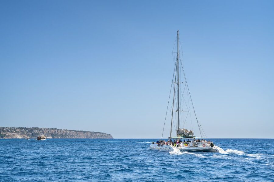 Palma de Mallorca: 5-Hour Catamaran Cruise with Lunch & Swim - The Real Vibe: A 5-Hour Catamaran Day That Balances Sun, Swim, and Food