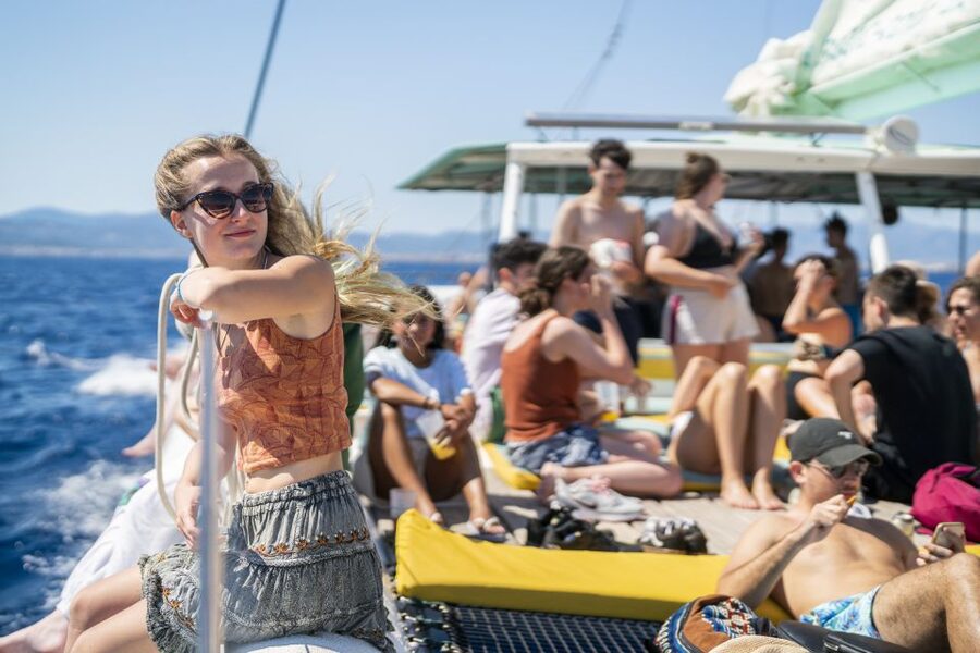 Palma de Mallorca: 5-Hour Catamaran Cruise with Lunch & Swim - BBQ Lunch at Sea: What You Really Get in That Buffet