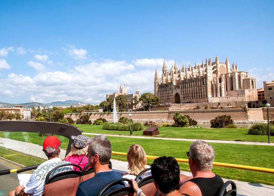 Palma de Mallorca: City Sightseeing Hop-On Hop-Off Bus Tour - Why a Hop-On Hop-Off Works So Well in Palma