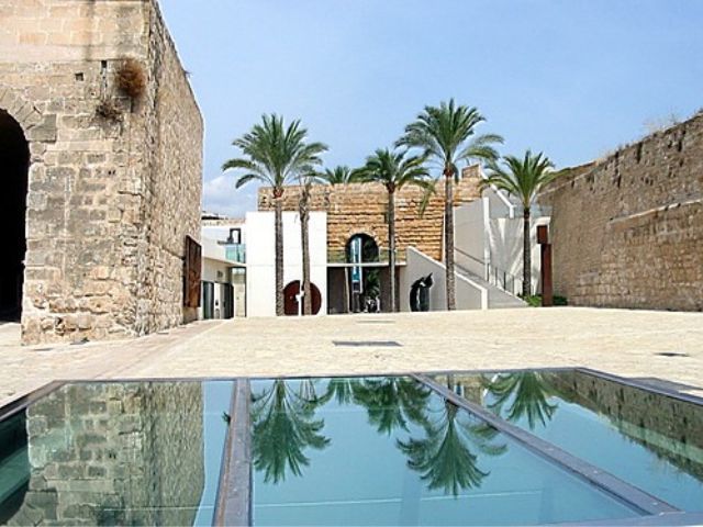 Palma de Mallorca: Guided Tour of the Old Town - Where You Meet in Palma, and What to Wear for the Walk