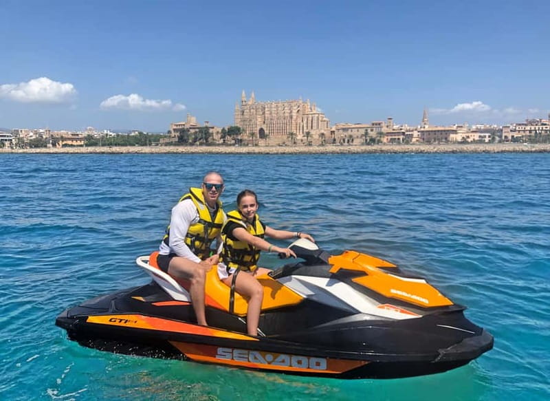 Palma de Mallorca: Jetski Tour to Palma Cathedral - How driving works, and what you can expect from the lesson