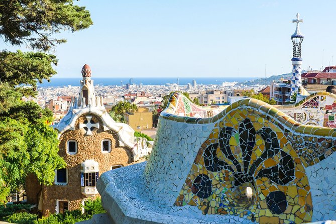 Park Guell Guided Tour with Skip the Line Tickets - Garden trails and city views: how the tour keeps you from missing the big picture
